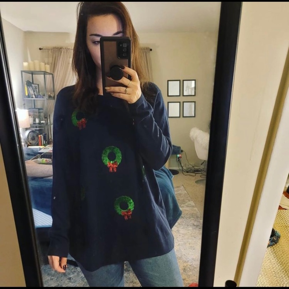 Beautiful Christmas Wreath Sweater!